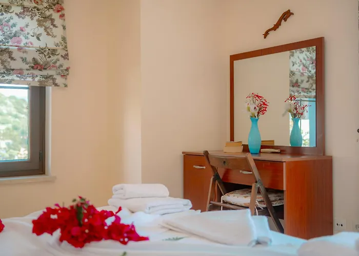 Villa Limon, Cukurbag Peninsula-kas *