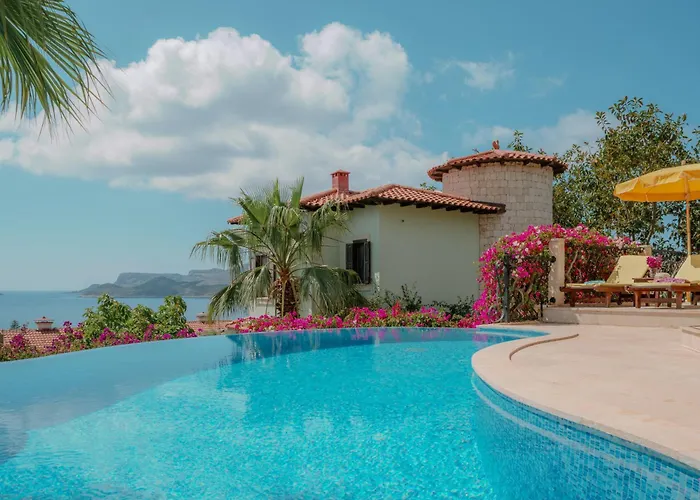 Limon, Cukurbag Peninsula-kas Villa *